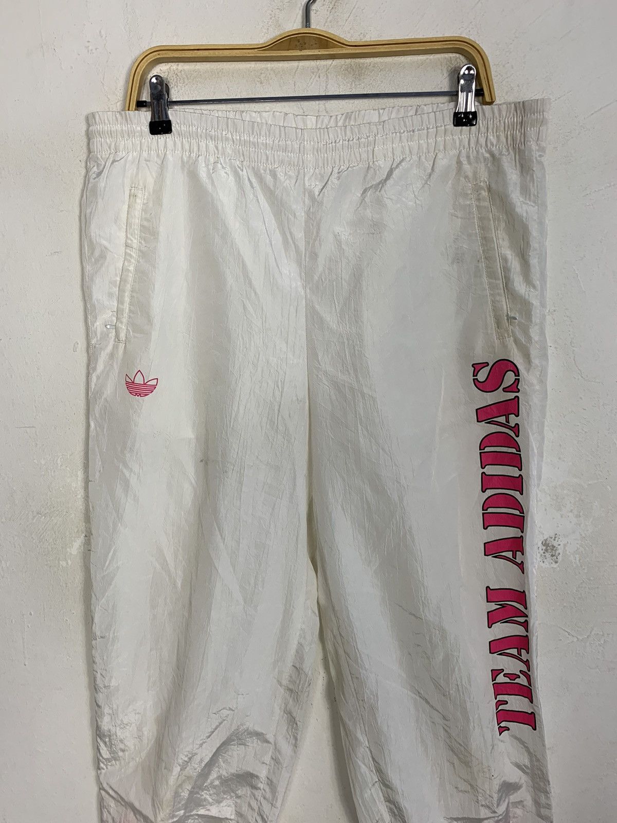 Adidas Hype 90s Adidas Spell Out Logo Pant Olympic Size US 35 - 2 Thumbnail