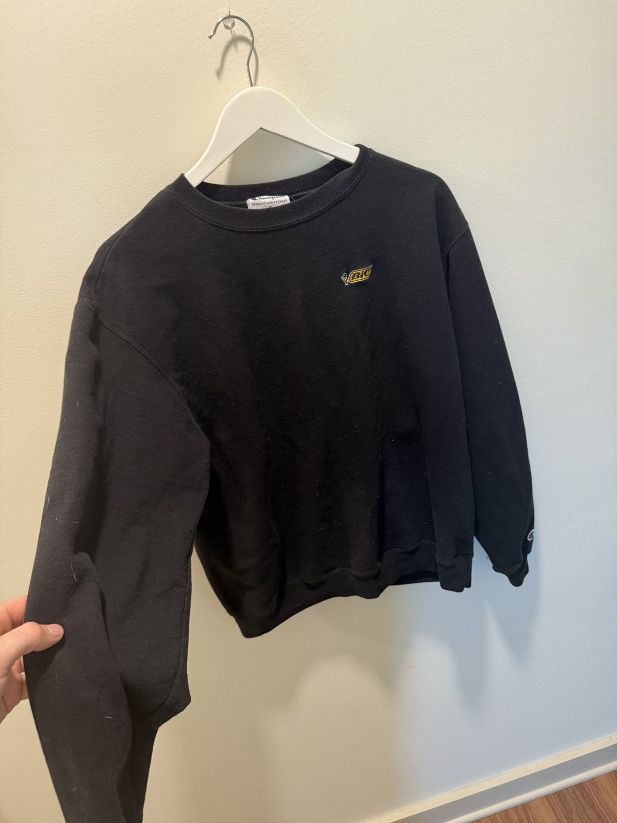 Vintage EMBROIDERED BIC LIGHTERS CREWNECK Size US M / EU 48-50 / 2 - 3 Thumbnail
