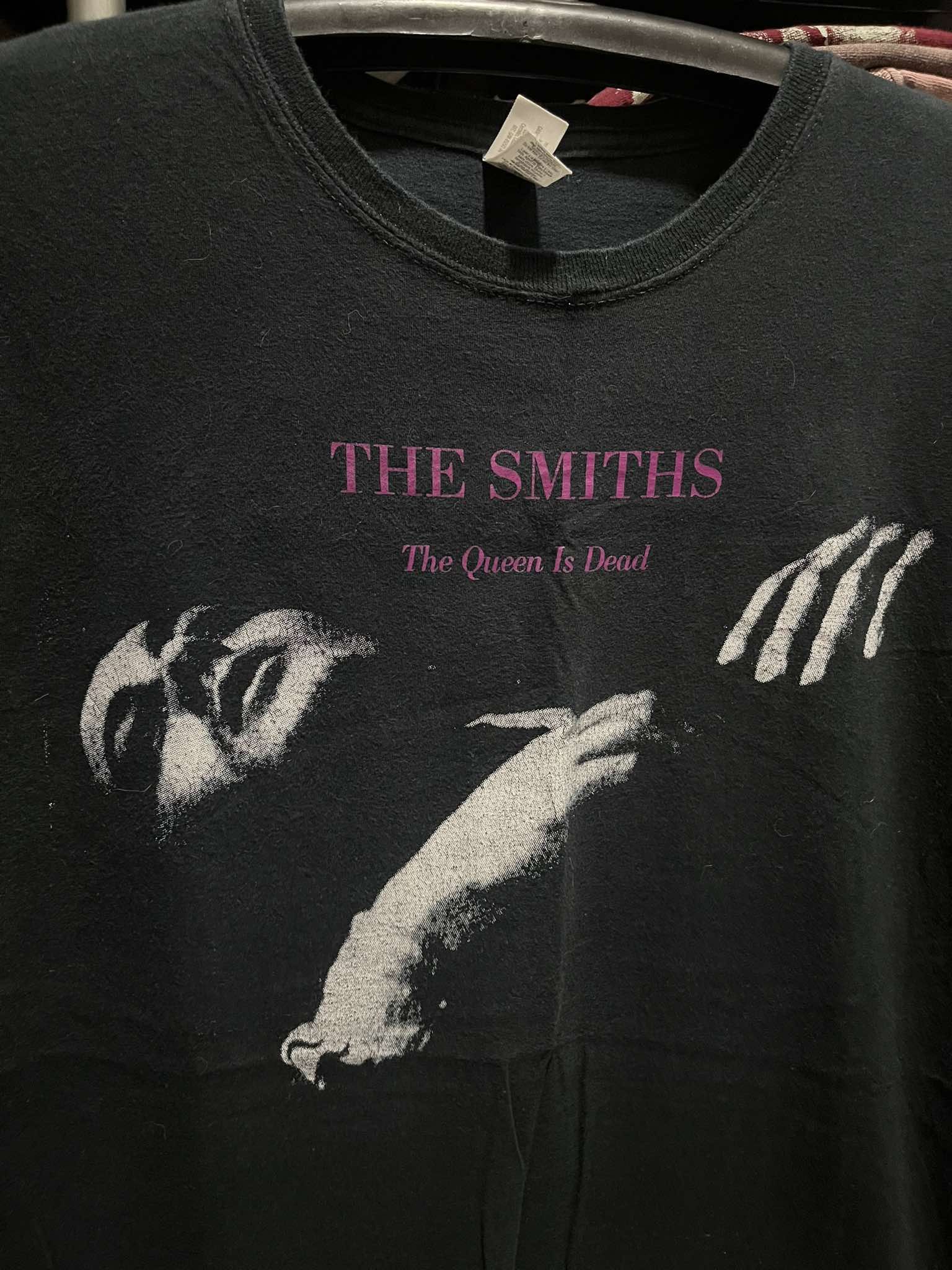Band Tees The Smiths The Queen is Dead Post Punk Band Tee Size US M / EU 48-50 / 2 - 2 Thumbnail