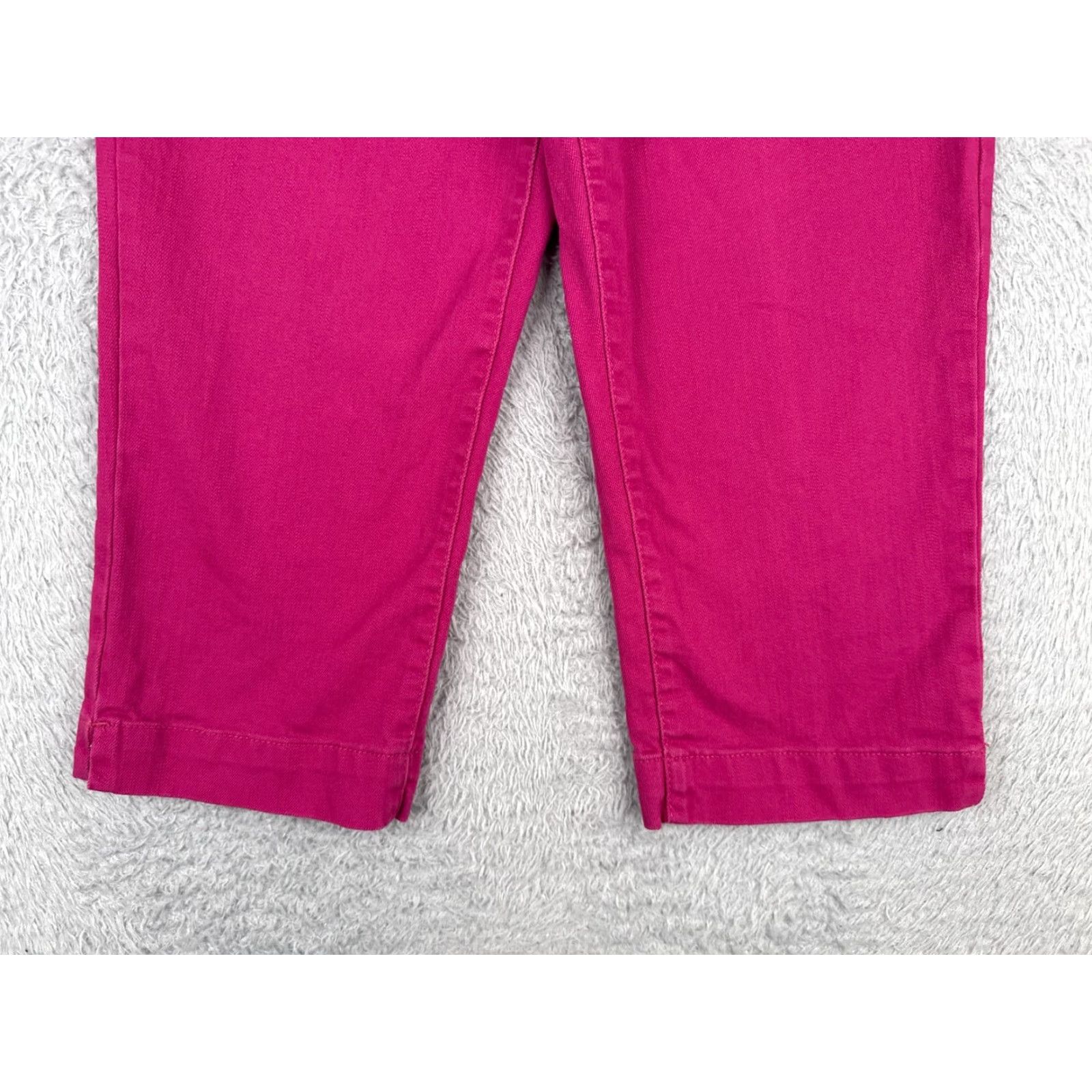 Vintage Jeanstar Jeans Womens Capri Mid Rise Pink Cotton Blend Embroidered 28x20 Denim 5-Pocket Zipper Distressed Button - Vintage: No Size 30" / US 8 / IT 44 - 2 Thumbnail