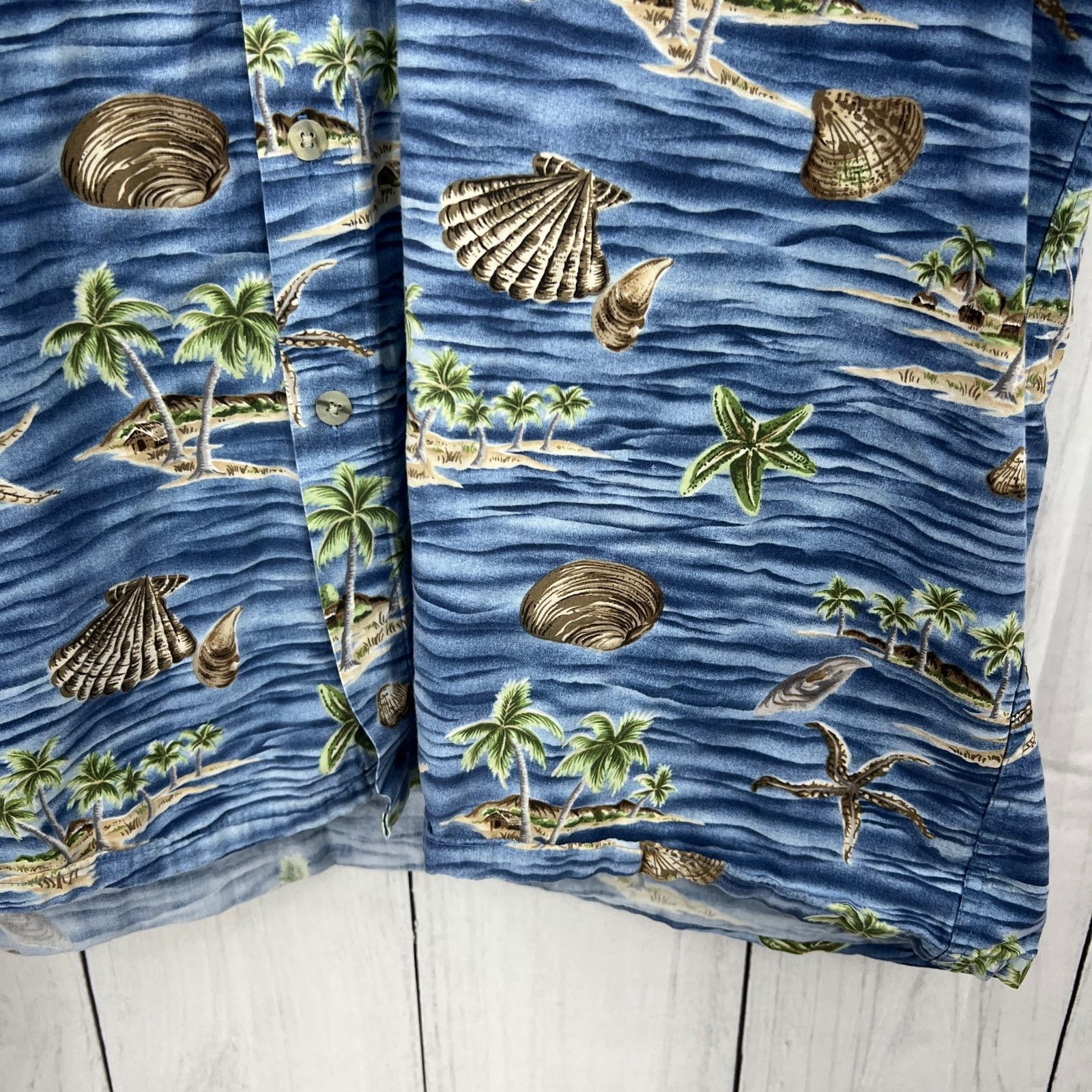 Vintage BATIK BAY (XL) VINTAGE 90's Blue Aloha Dad Shirt Button Up Size US XL / EU 56 / 4 - 5 Thumbnail