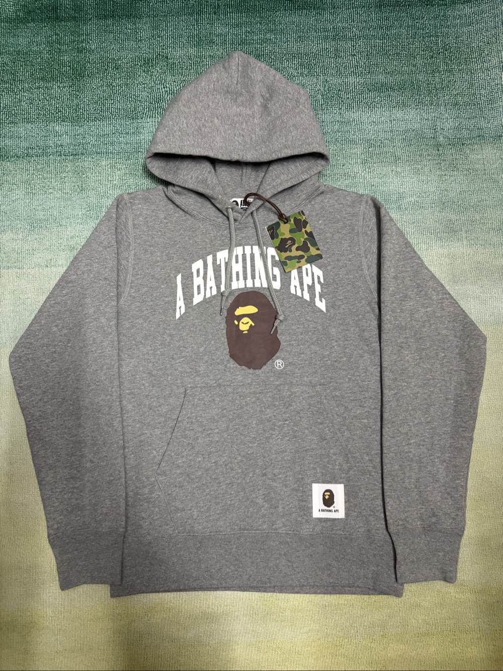 Bape A Bathing Ape Ape Head Hoodie Size M Size US M / EU 48-50 / 2 - 1 Thumbnail