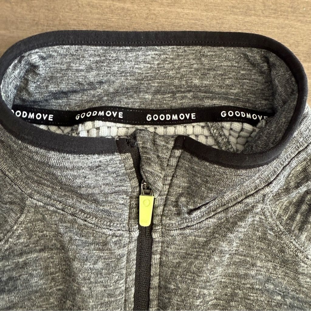 Marks & Spencer Marks & Spencer Goodmove Running Top medium Size M / US 6-8 / IT 42-44 - 6 Thumbnail