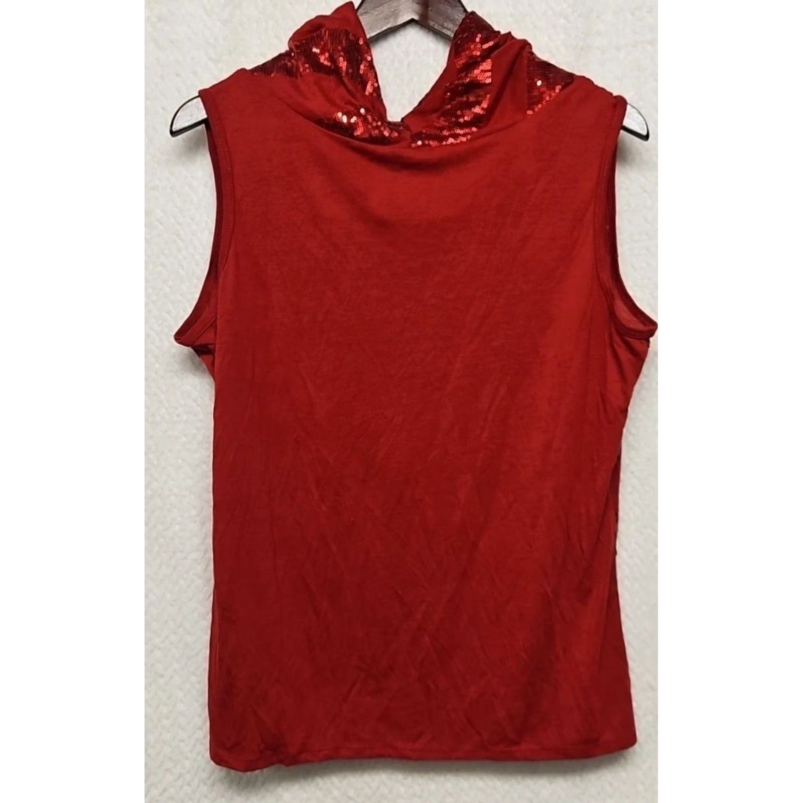 Vintage Roz & Ali Women’s 1X Red Sequin Cowl Neck Sleeveless Blouse Party Top XL Red Sequin Cowl Neck Sleeveless Blouse Party Women Size XL / US 12-14 / IT 48-50 - 4 Thumbnail
