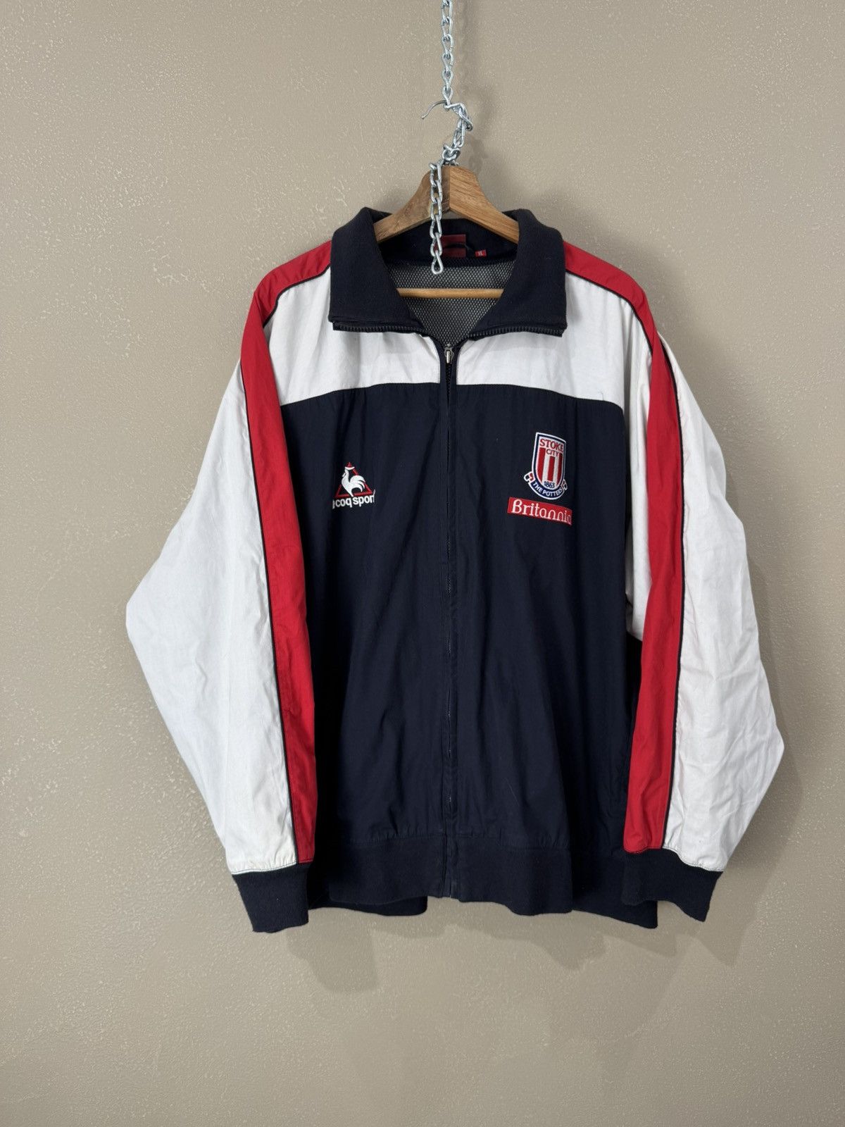 Le Coq Sportif Le coq sportif Stoke City FC boxy Jacket Training Size US M / EU 48-50 / 2 - 1 Thumbnail