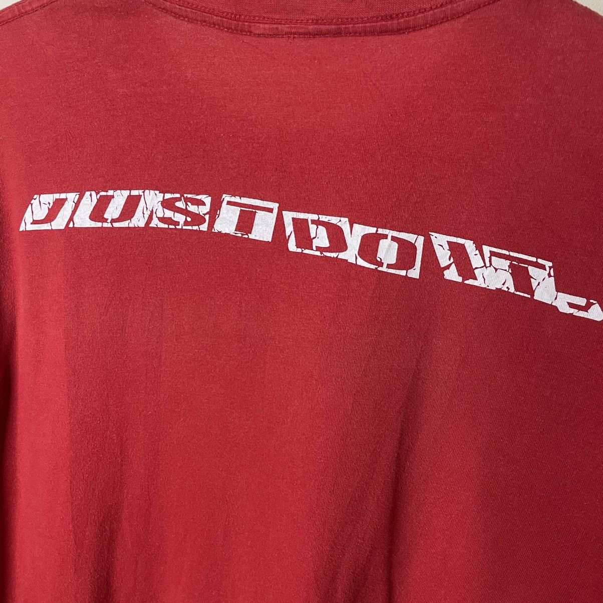 Nike × Vintage Vintage 2000s Nike Graffiti Rare Design T Shirt Size US L / EU 52-54 / 3 - 5 Thumbnail
