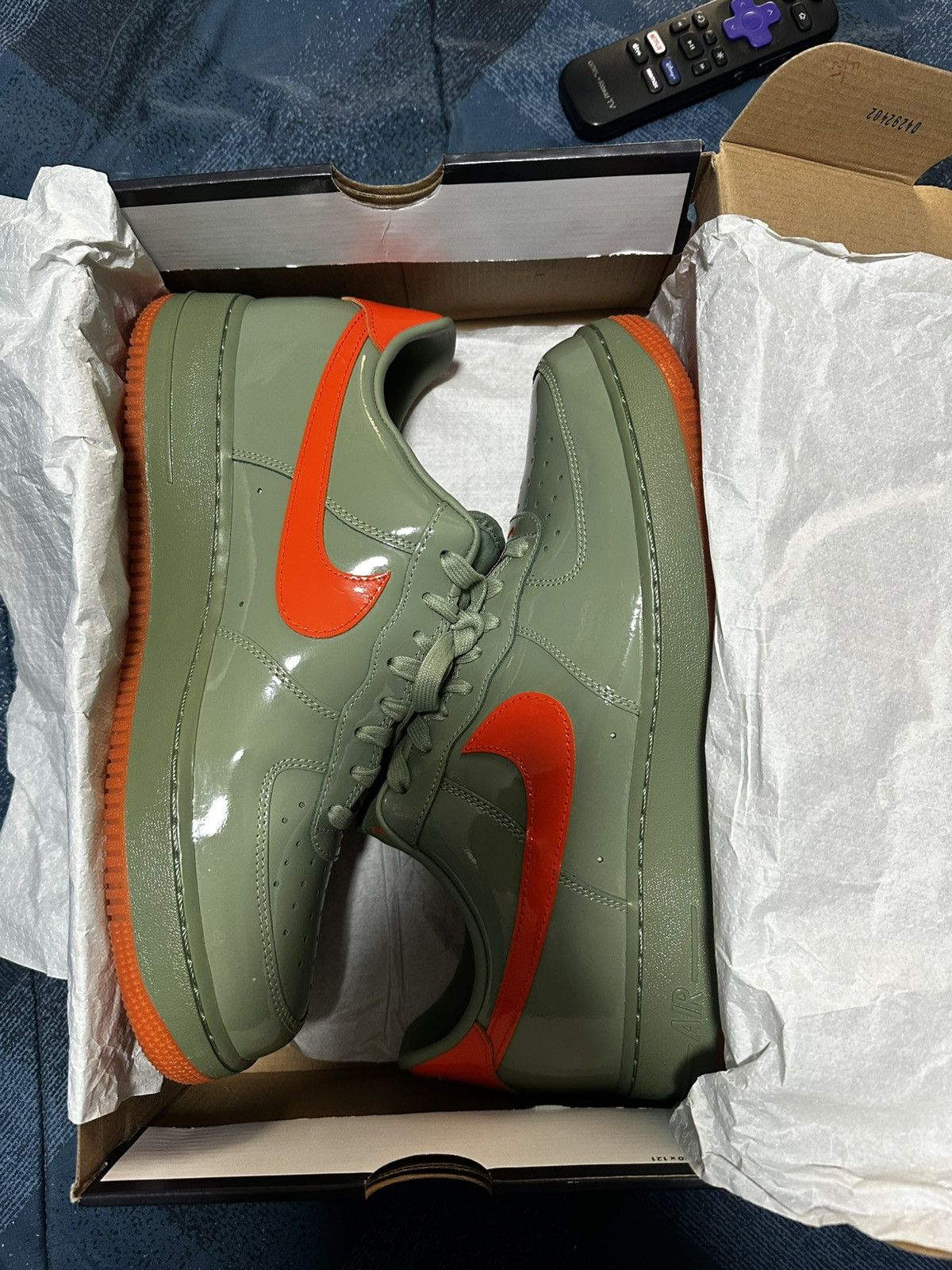 Nike NIKE AIR FORCE 1 OIL GREEN SAFETY Size US 12.5 / EU 45-46 - 3 Thumbnail