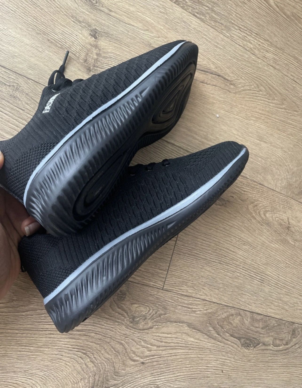 Other Casual running trainers (Unisex) Size US 9.5 / EU 42-43 - 6 Thumbnail