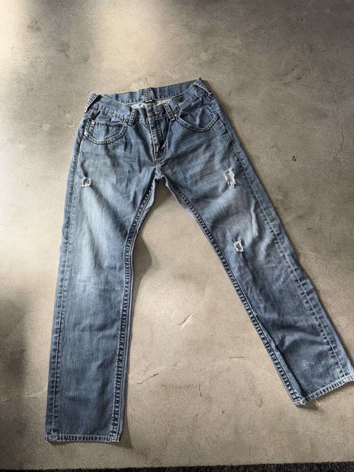 JNCO JNCO distressed cross sigil denim Size US 34 / EU 50 - 2 Thumbnail