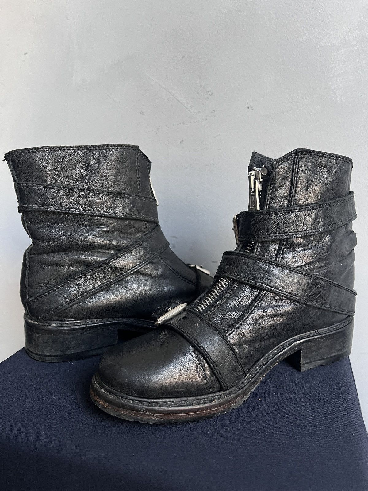 Allsaints Avant garde leather straps All Saints boots hype y2k Size US 8 / IT 38 - 8 Thumbnail