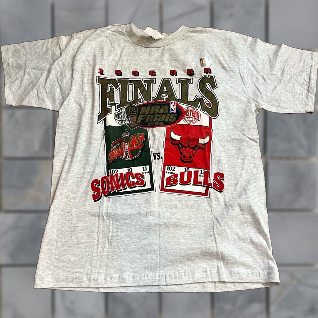 NBA VINTAGE 1996 Chicago Bulls Seattle Sonics NBA Finals Shirt Mens Large True Fan Size US L / EU 52-54 / 3 - 1 Thumbnail
