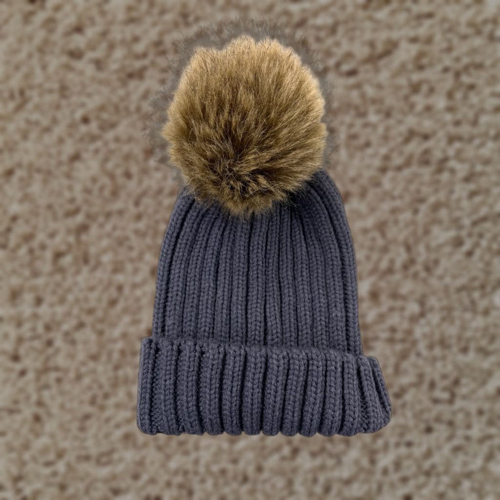 Vintage Beanie Hat Womens One Size Gray Knit Beanie with Faux Fur Pom 100% Acrylic Ski Theme Adult Women Casual Knit Hat Size ONE SIZE - 1 Thumbnail