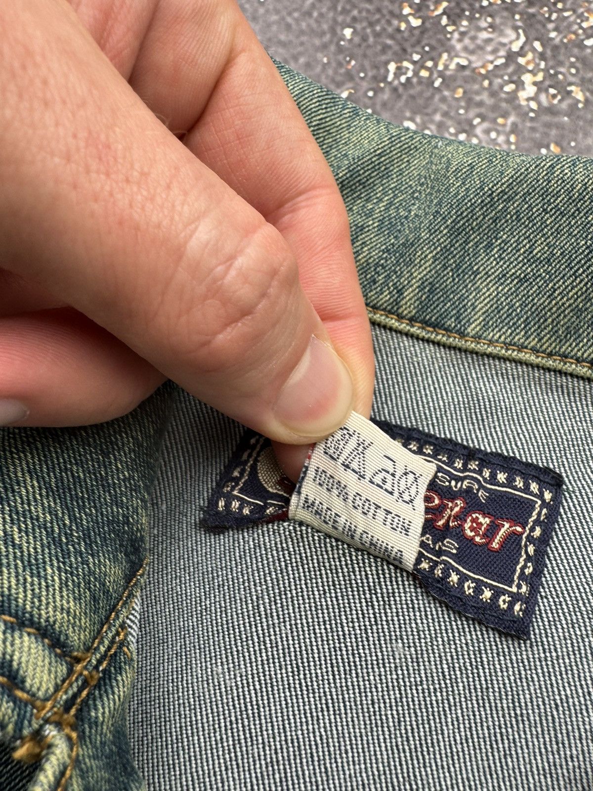 Japanese Brand × Vintage Vintage Sun Faded Denim Jacket Size M / US 6-8 / IT 42-44 - 5 Thumbnail