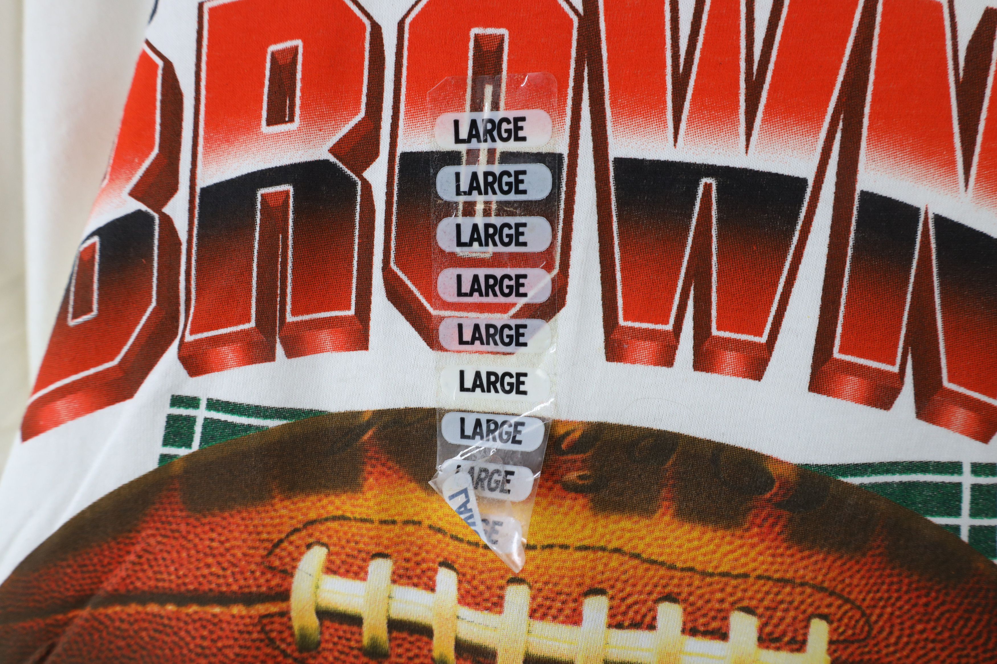 Vintage Deadstock Vintage 90s Cleveland Browns Football T-Shirt Size US L / EU 52-54 / 3 - 6 Thumbnail