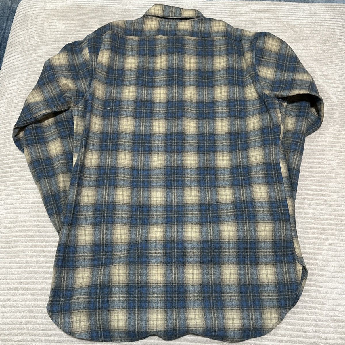 Pendleton Pendleton Men's Wool Plaid Flannel Button-Up Size M Vintage Size US M / EU 48-50 / 2 - 2 Thumbnail