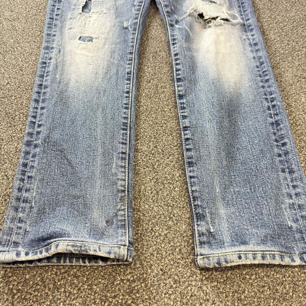 Dsquared2 Vintage Distressed Light Wash Denim Jeans Size US 31 - 7 Thumbnail