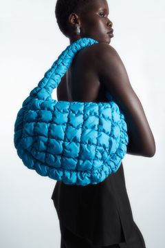 QUILTED OVERSIZED CROSSBODY BAG - LEATHER