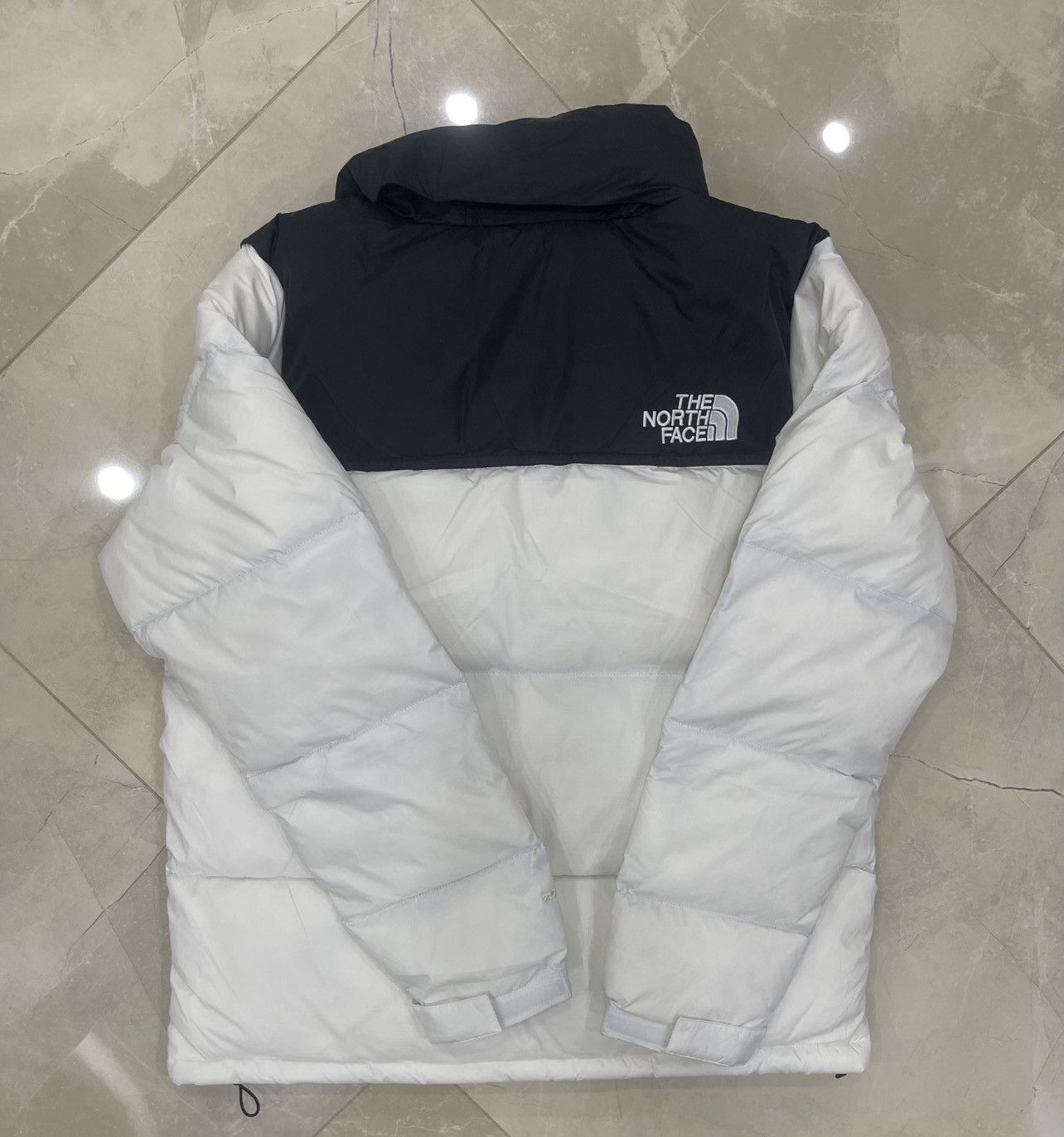 The North Face Black and white North face javket Size US S / EU 44-46 / 1 - 2 Thumbnail