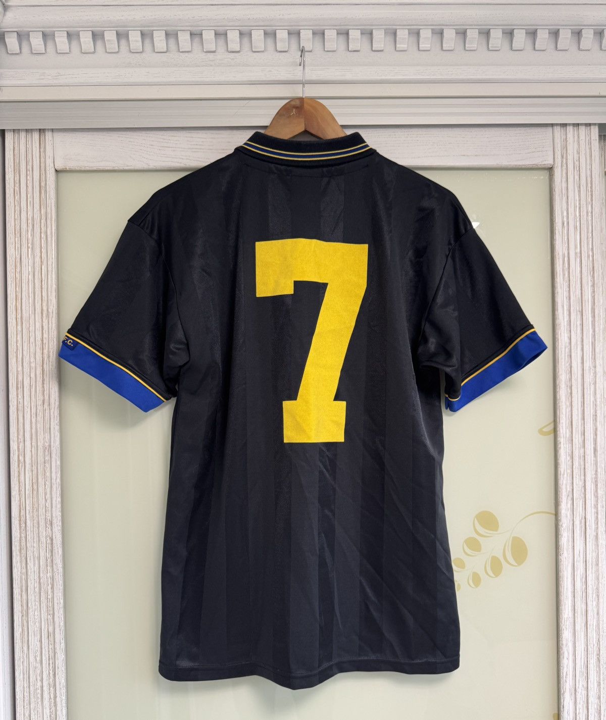 Umbro Vintage Manchester United 1994–1995 Score Draw Away Jersey Size US M / EU 48-50 / 2 - 2 Thumbnail