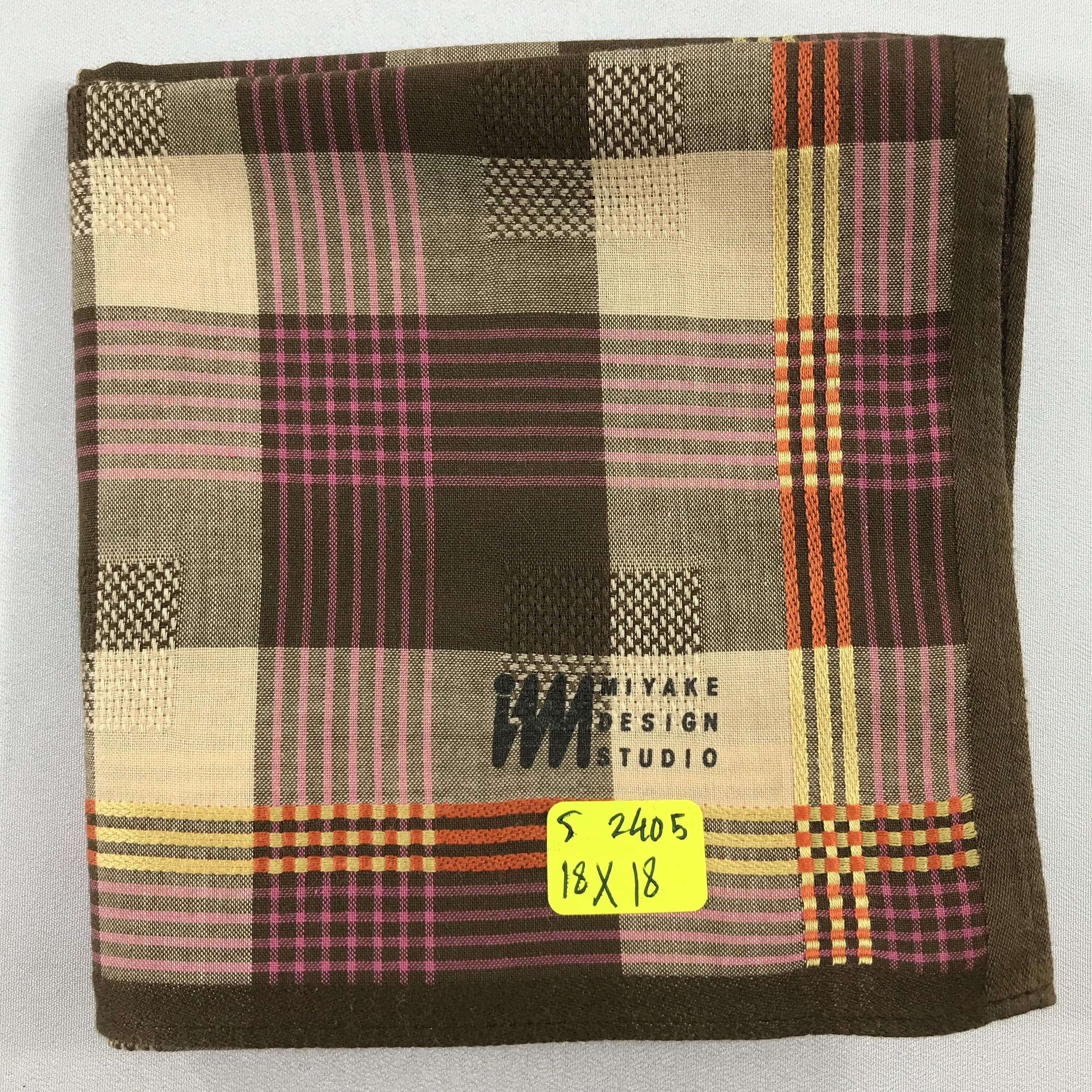 Issey Miyake × Vintage Issey Miyake Bandana / Handkerchief / Neckerchief - S2405 Size ONE SIZE - 5 Thumbnail