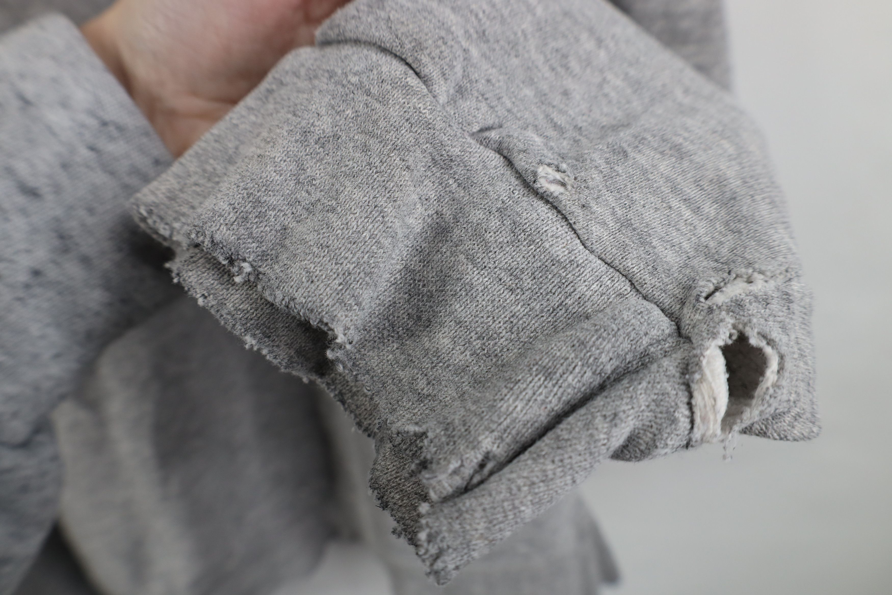 Nike Vintage 90s Nike Scott Mini Swoosh Sweatshirt Gray USA Size US L / EU 52-54 / 3 - 12 Thumbnail