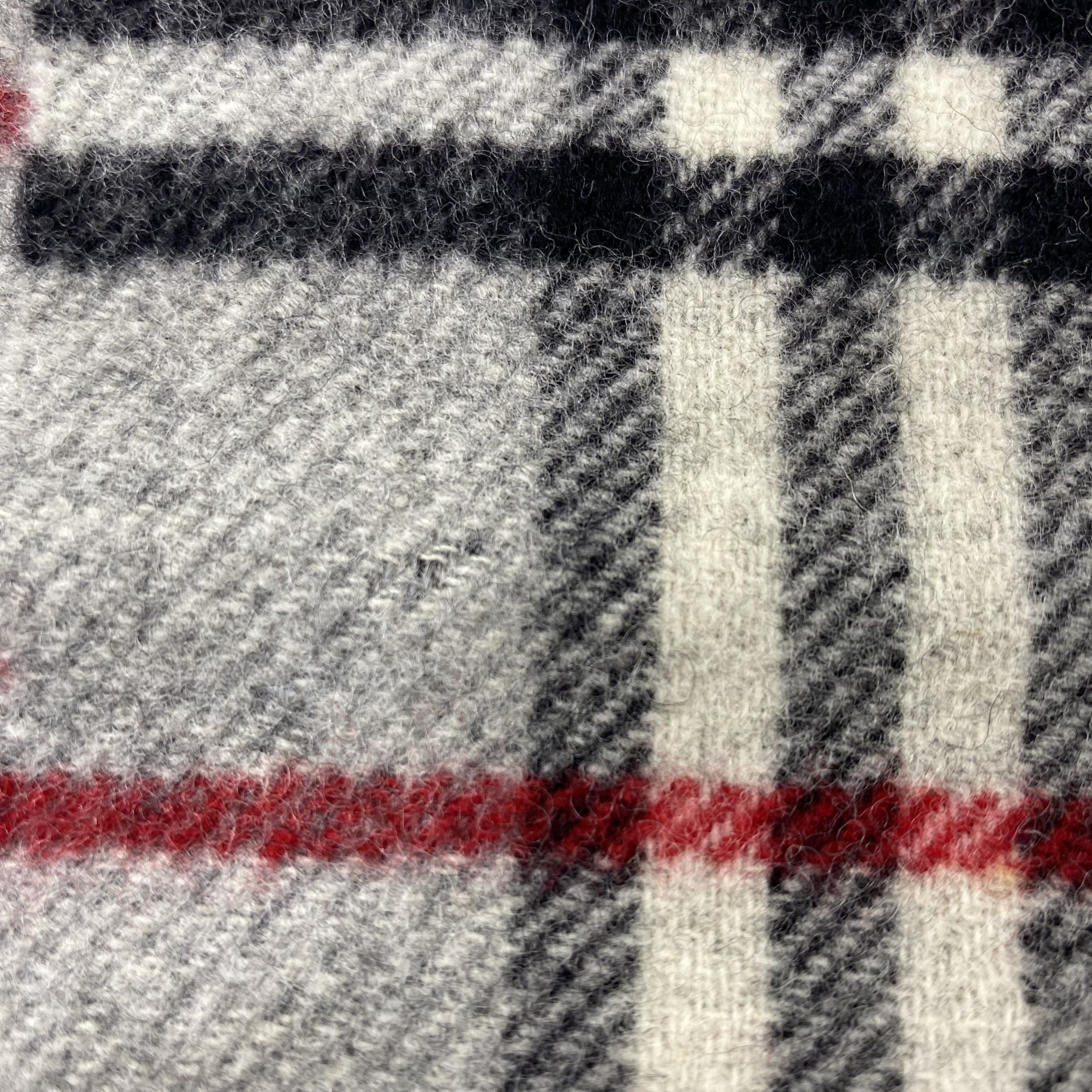Burberry × Vintage Burberry Scarf / Muffler / Neckwear - T1201 Size ONE SIZE - 7 Thumbnail