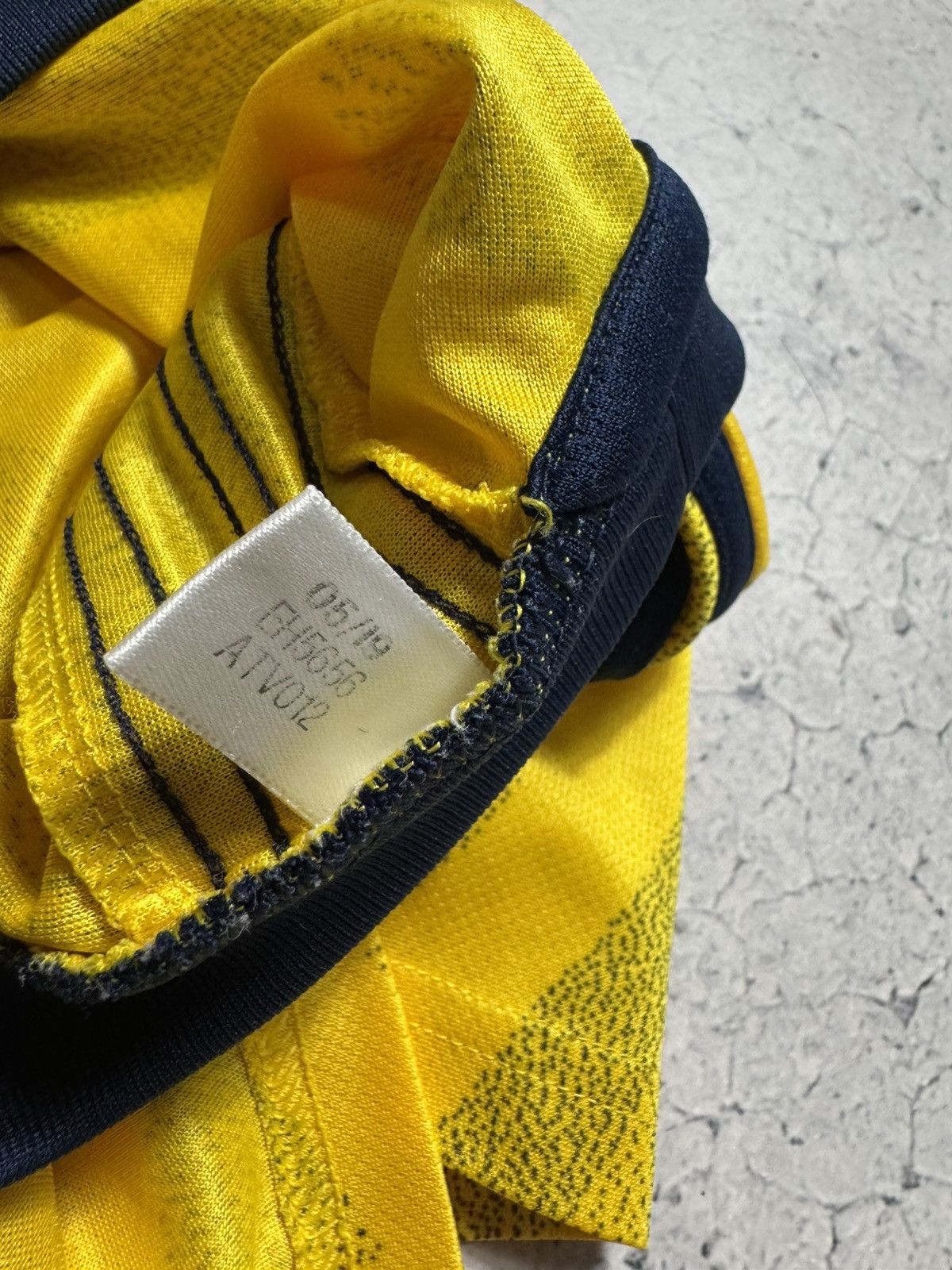 Adidas Adidas FC Arsenal London 2019/2020 Soccer Jersey Size US S / EU 44-46 / 1 - 9 Thumbnail