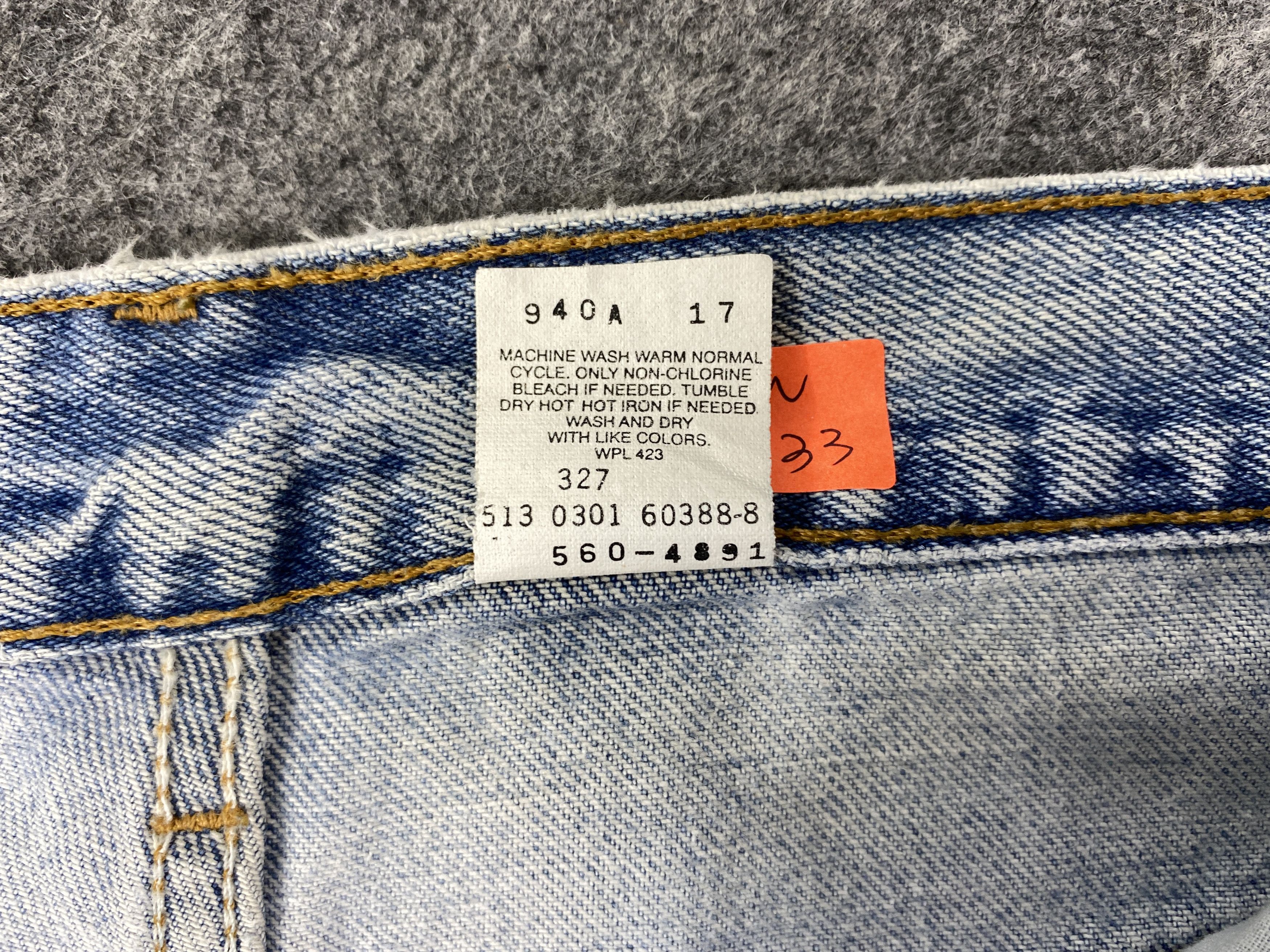 Levi's 90's Light Blue Wash Vintage Levi's 560 USA 32x29.5 JN1833 Size US 32 / EU 48 - 9 Thumbnail