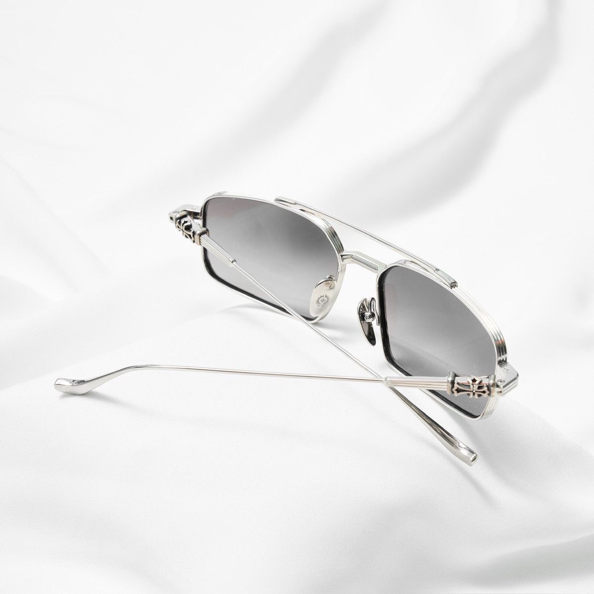 Chrome Hearts CHROME HEARTS LICK'N SHINY SILVER SUNGLASSES Size ONE SIZE - 7 Thumbnail