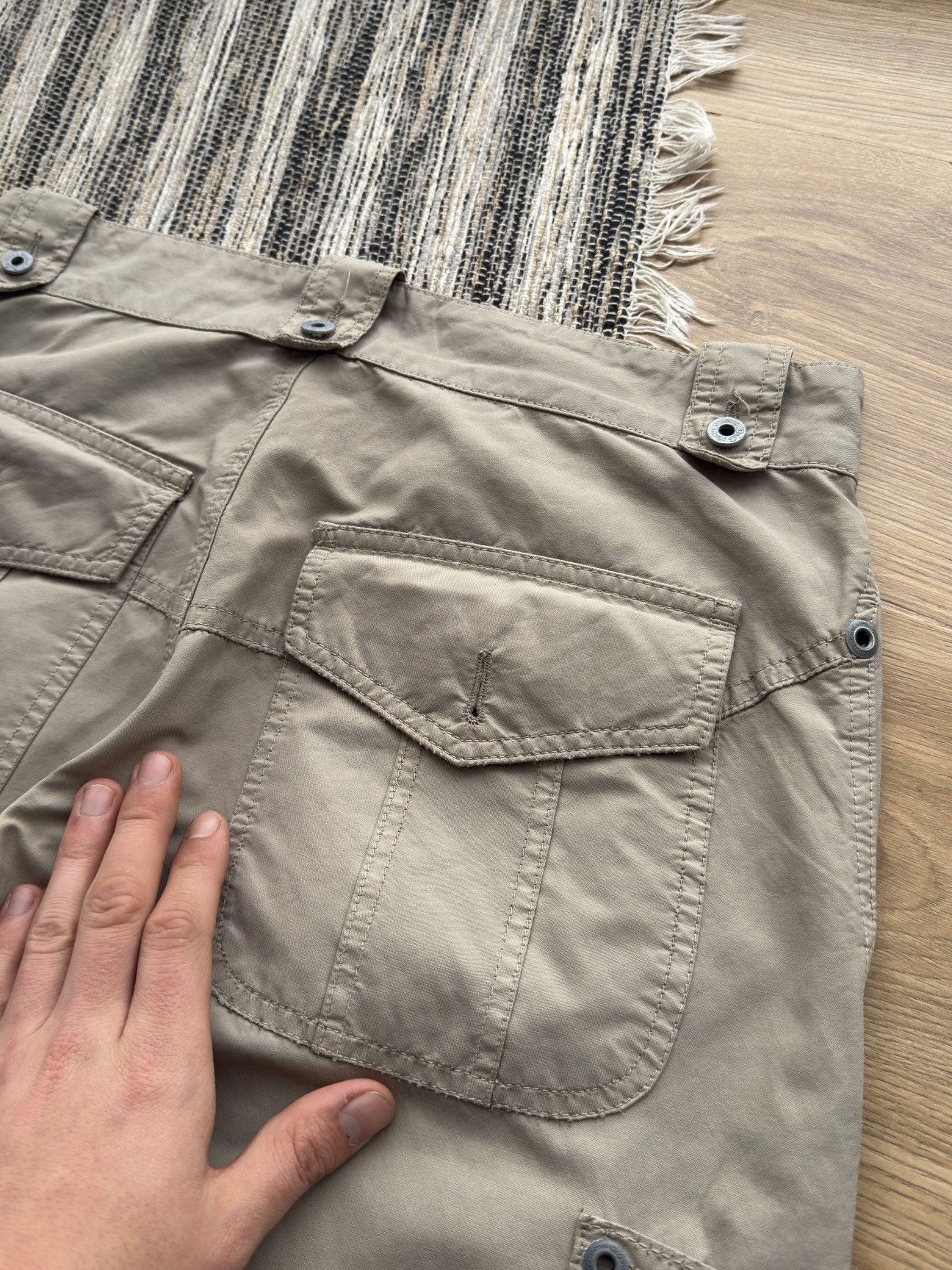 Dolce & Gabbana Vintage Dolce&Gabbana Multi pocket Cargo Y2K Beige Pants Men Size US 32 / EU 48 - 19 Thumbnail