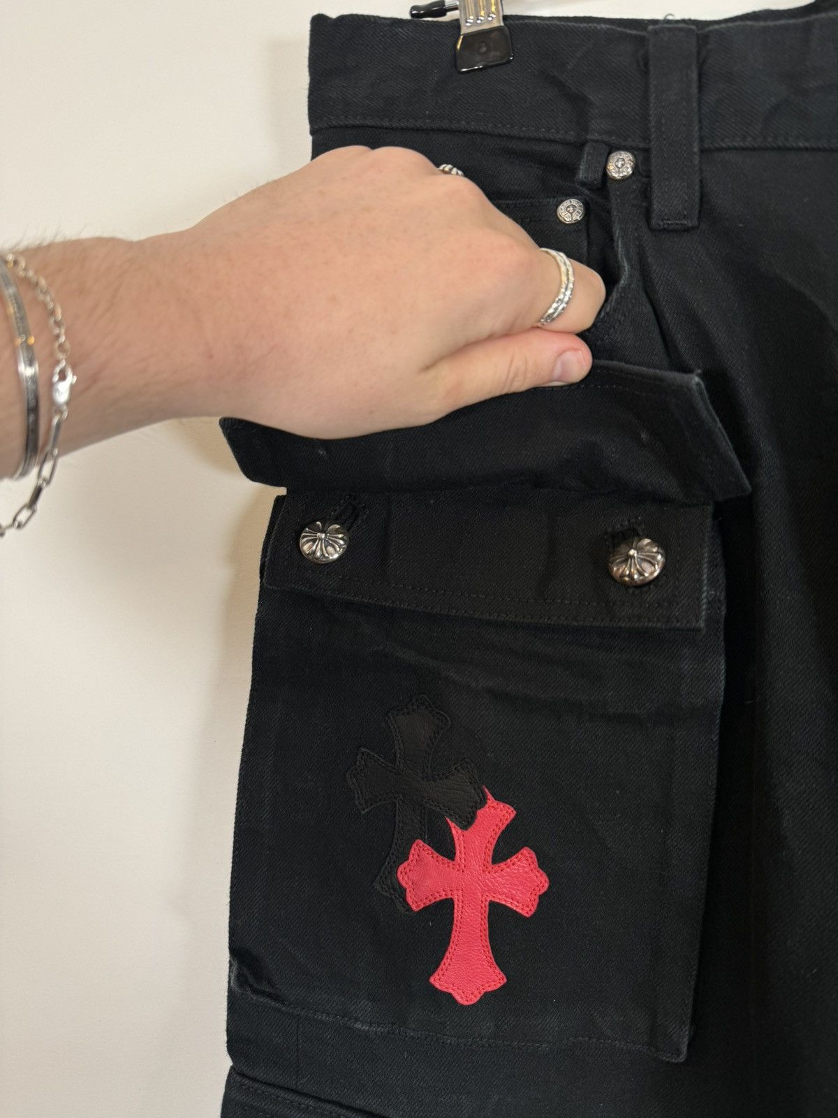 Chrome Hearts 🚭1/1 Vintage VIP Custom🚭 20 Silver Cargo Black Red Cross Size US 33 - 3 Thumbnail