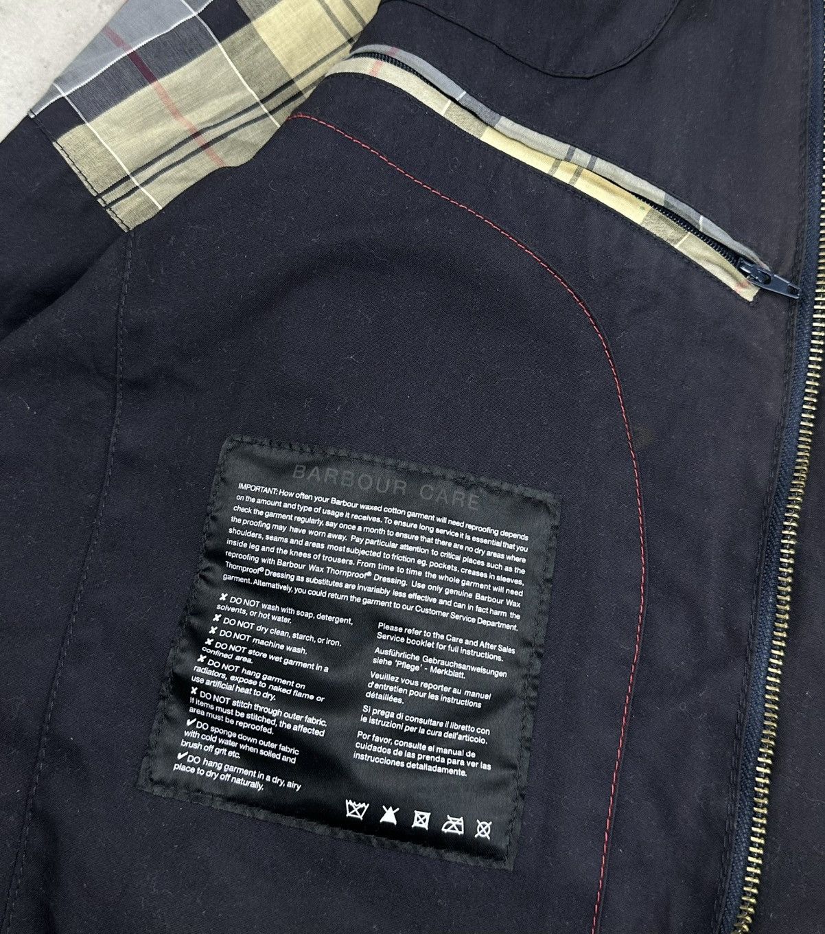 Barbour Barbour Tailored Sapper Waxed Jacket Black - Size Medium Size US M / EU 48-50 / 2 - 6 Thumbnail