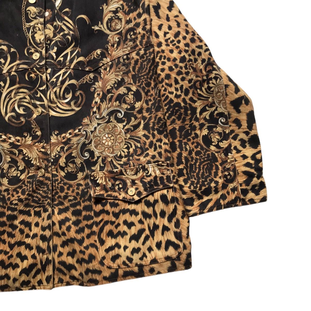 Infinite Archives RARE VINTAGE ROBERTO CAVALLI SILK GOLD OVERPRINT JACKET Size US L / EU 52-54 / 3 - 4 Thumbnail