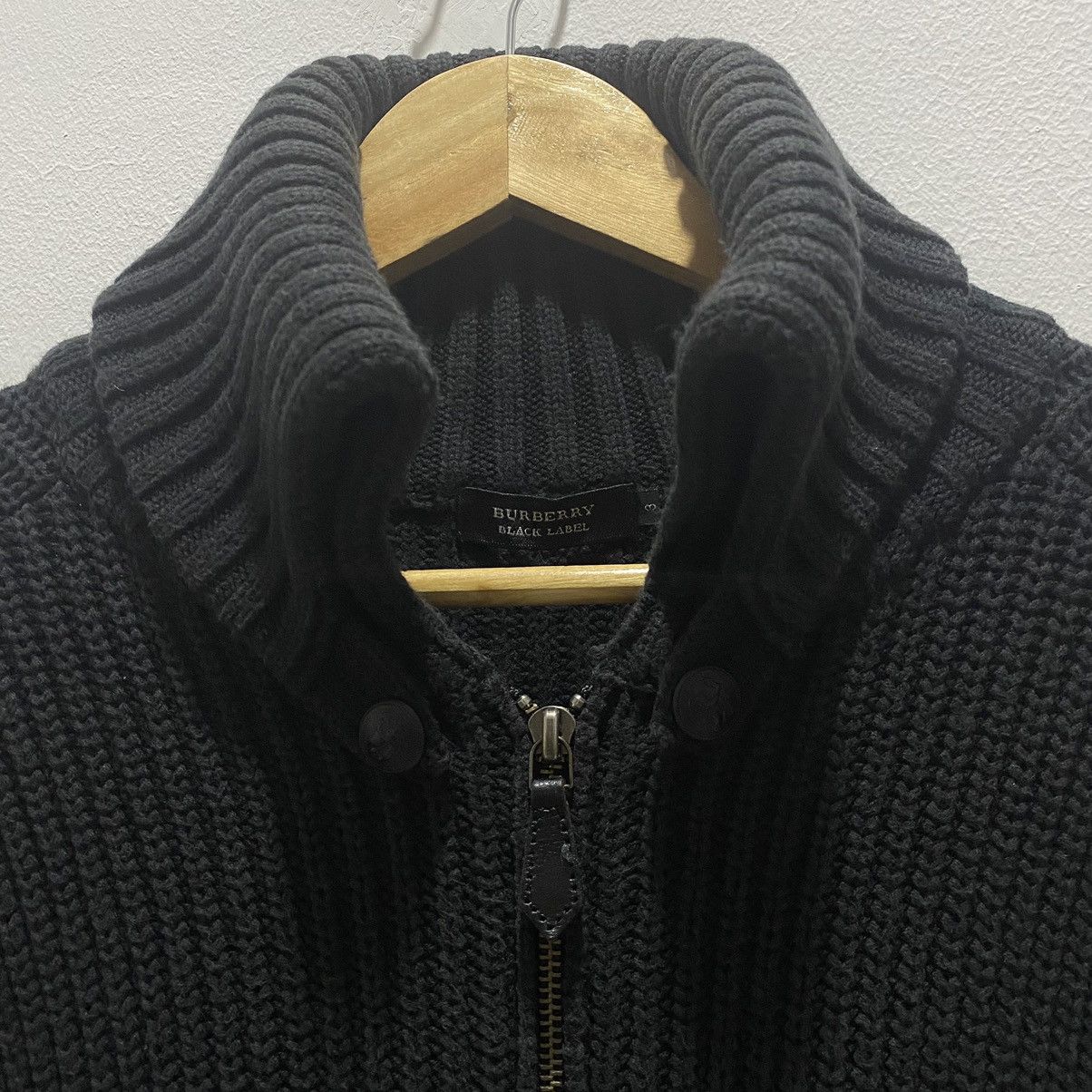 Burberry Burberry Black Label Knit Winter Size US L / EU 52-54 / 3 - 2 Thumbnail
