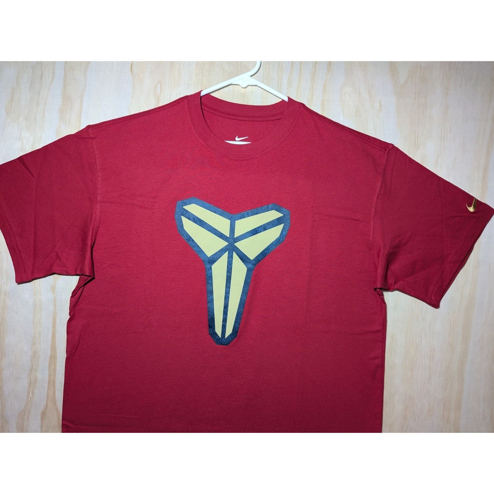 Nike Nike Men’s Medium Kobe Mamba Shirt Red Mamba Symbol Size US M / EU 48-50 / 2 - 3 Thumbnail