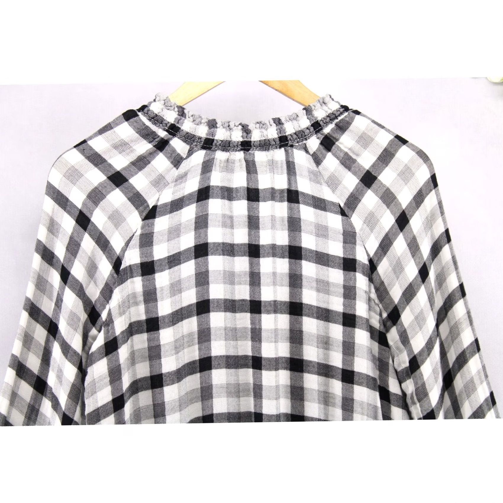 Anthropologie Cloth & Stone Blouse Women's Sara Top Plaid V-Neck Long Sleeve Pullover Multicolor M Size M / US 6-8 / IT 42-44 - 4 Thumbnail