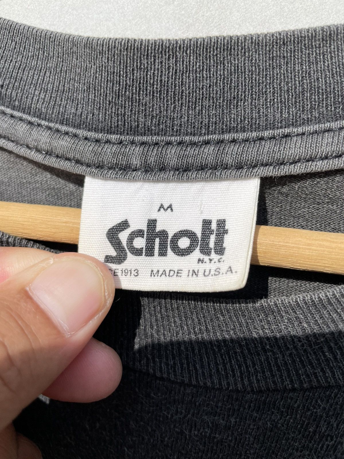Schott 🔥Accept Binding Offer🔥 Vintage SCHOTT PERFECTO Size US M / EU 48-50 / 2 - 4 Thumbnail