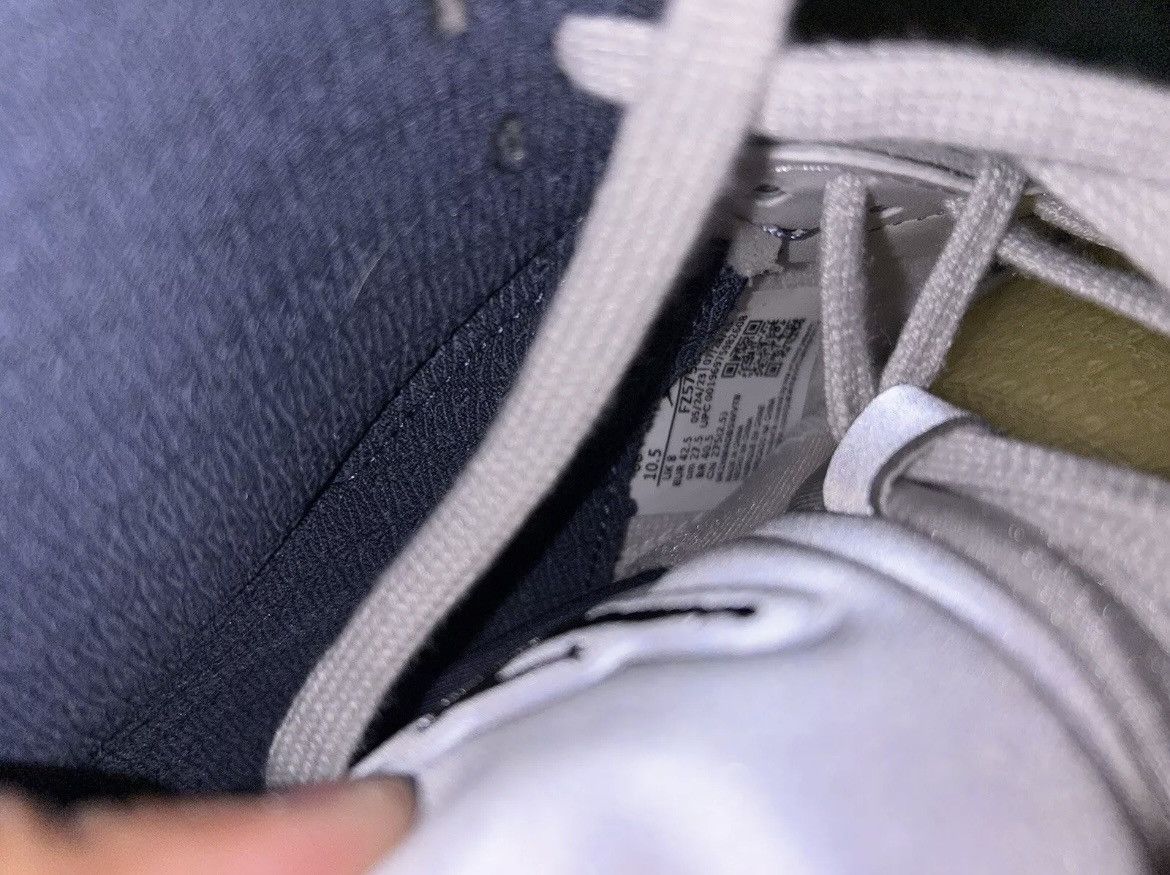A Ma Maniere × Jordan Brand × Nike Air Jordan 5 x A Ma Maniere Light Bone “Dawn” Size US 9 / EU 42 - 6 Thumbnail