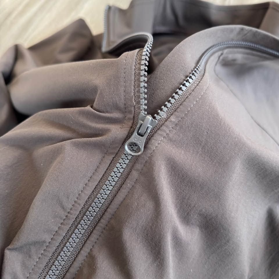 Alo ALO Co-Op Bomber Jacket Espresso Brown Size US L / EU 52-54 / 3 - 5 Thumbnail
