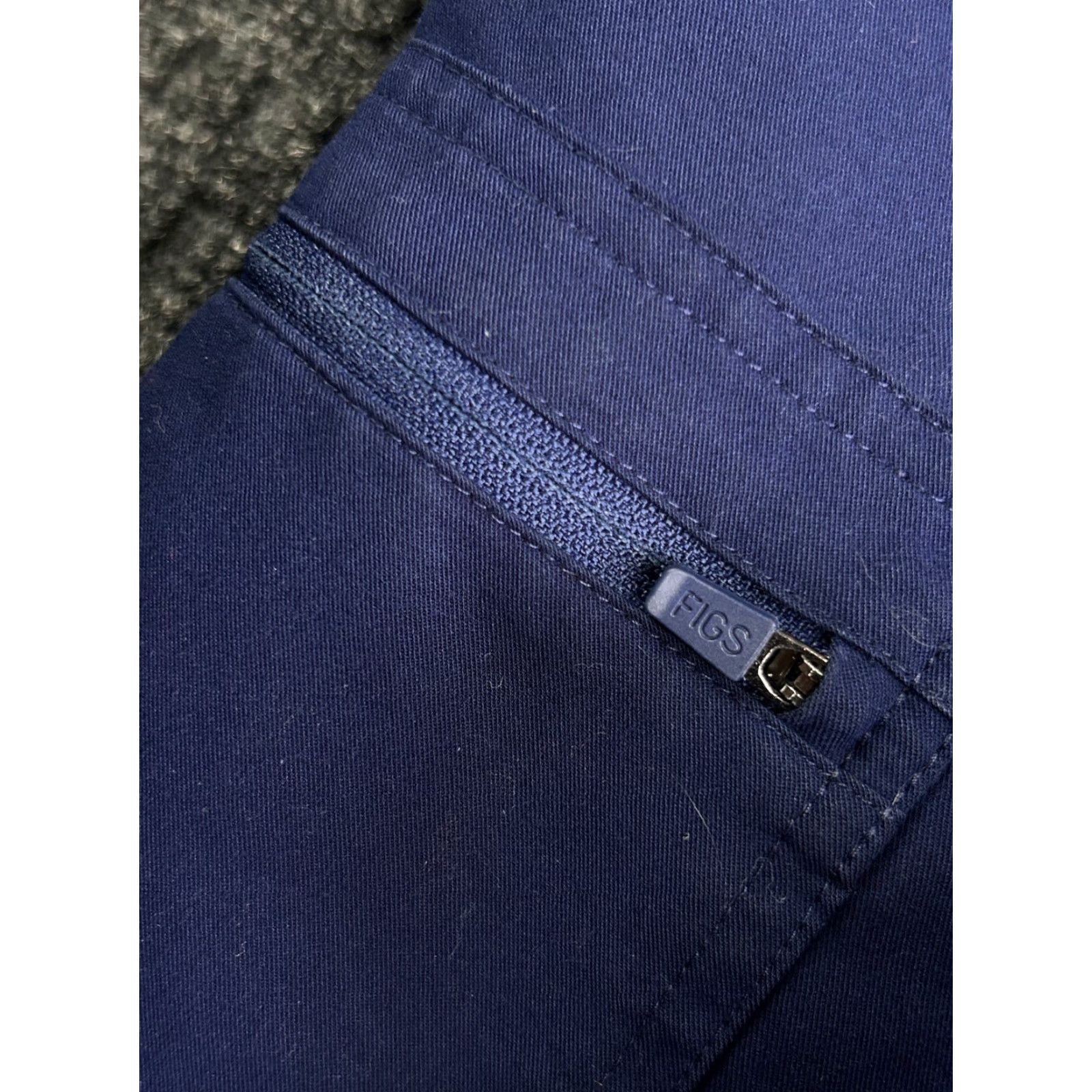 Vintage FIGS Navy Blue Scrub Pants Bottoms Yola Skinny 2XL Womens Medical Size US 39 - 6 Thumbnail
