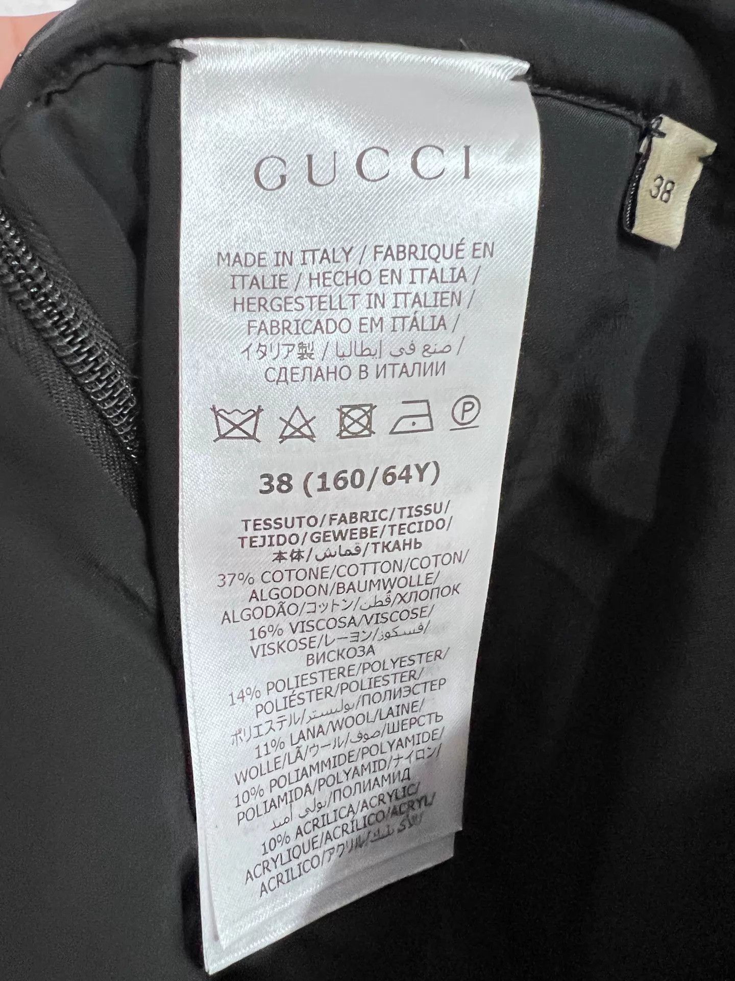 Gucci Gucci tweed black & gray mini skirt size 38 Size 26" / US 2 / IT 38 - 4 Thumbnail