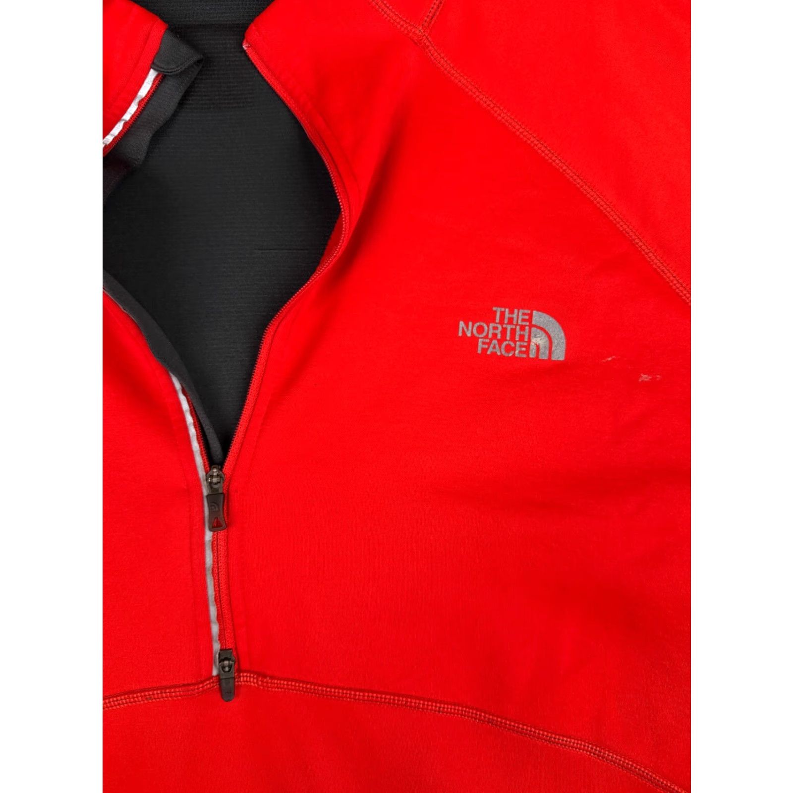 The North Face The North Face Sweater Mens Large Red 1/4 Zip Polyester Softshell Running READ Size US L / EU 52-54 / 3 - 6 Thumbnail