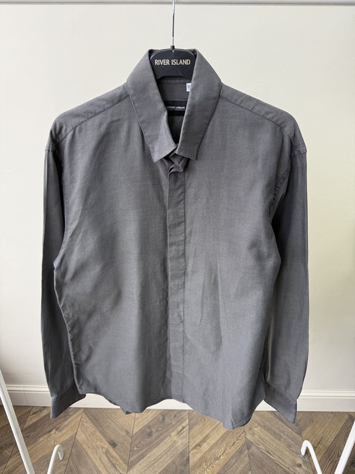 Giorgio Armani Vintage Giorgio Armani Milano Grey Button Up Shirt Size US L / EU 52-54 / 3 - 4 Thumbnail
