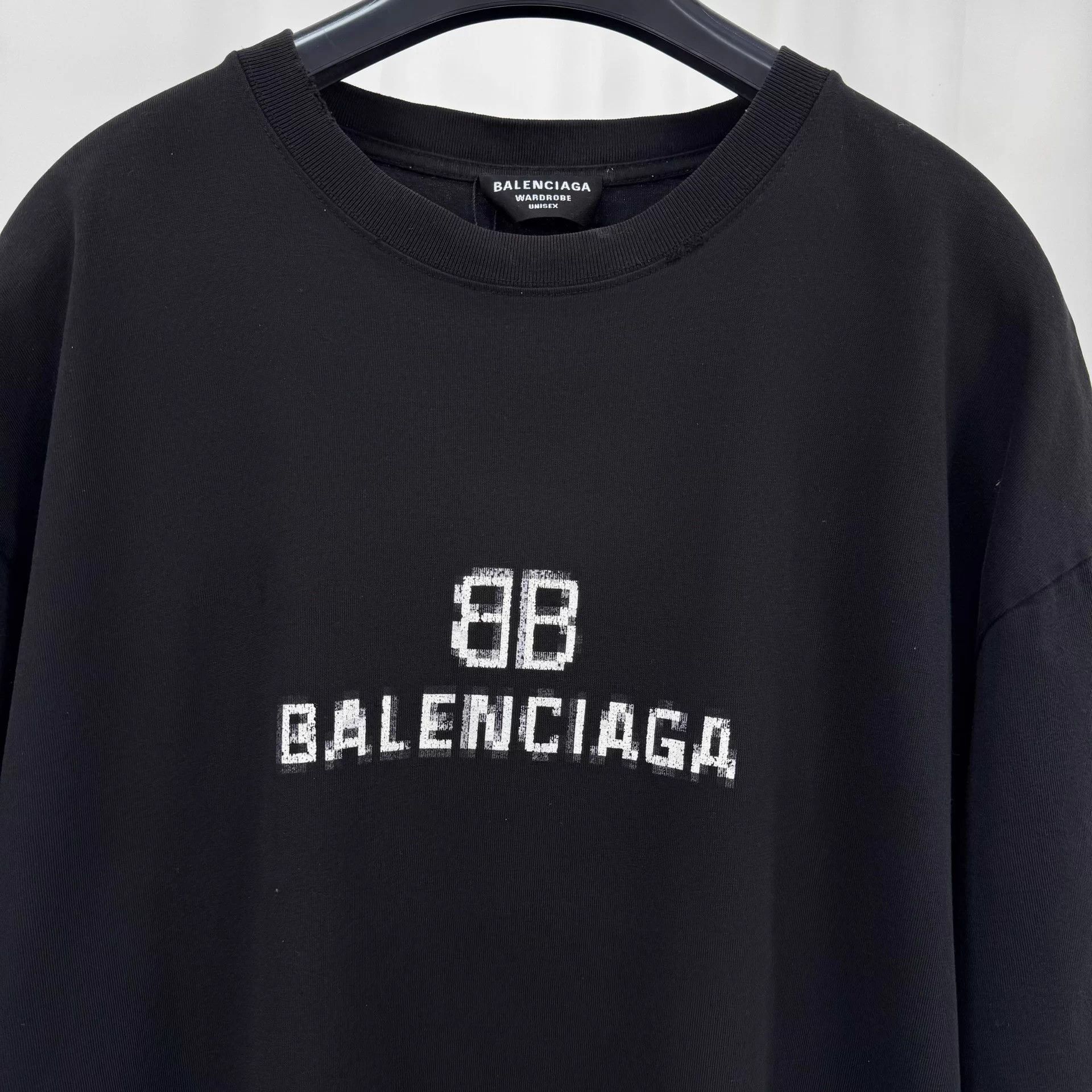 Balenciaga Balenciaga blurred logo t-shirt L 95 new Size US L / EU 52-54 / 3 - 3 Thumbnail