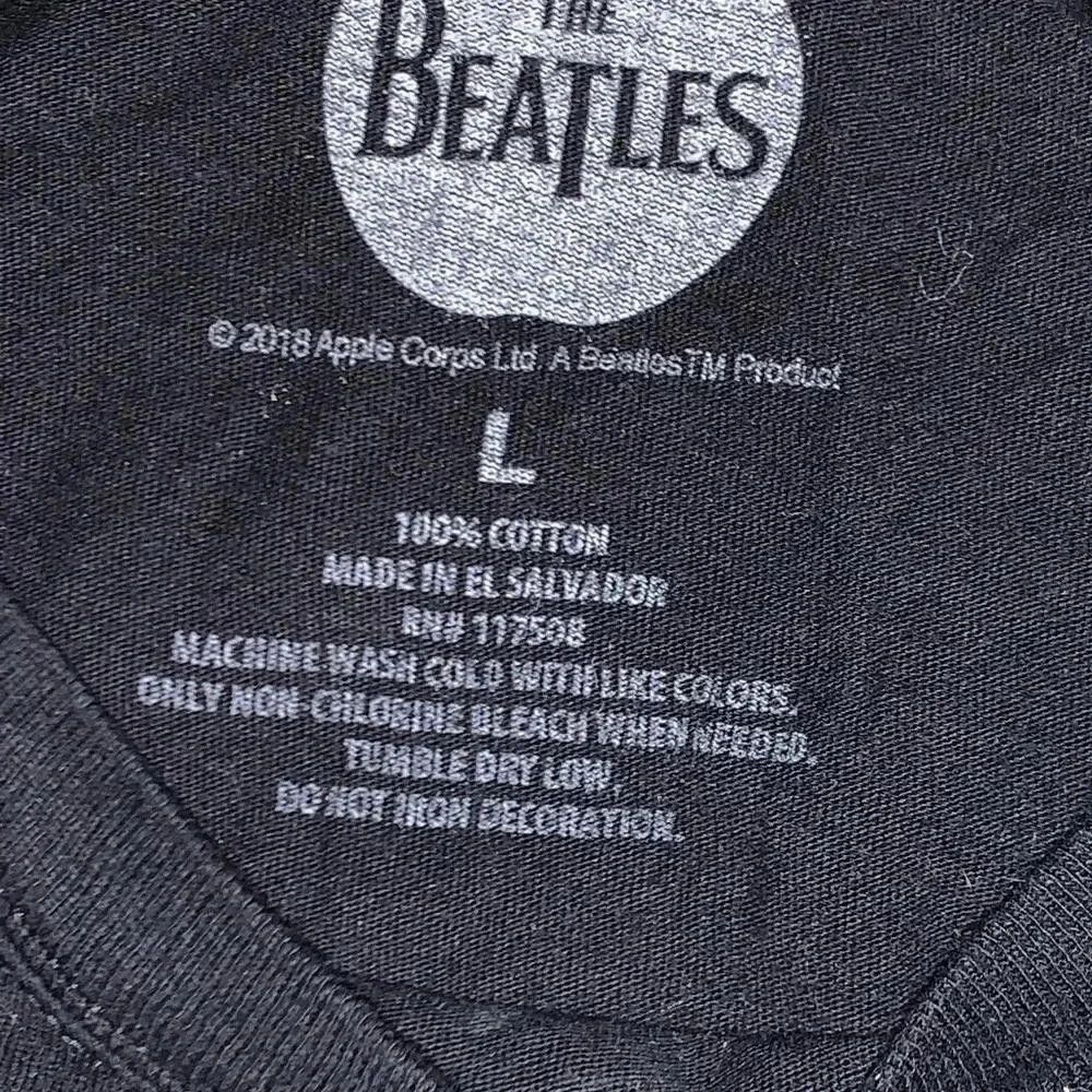 Designer 🖤The Beatles shirt Size US L / EU 52-54 / 3 - 4 Thumbnail