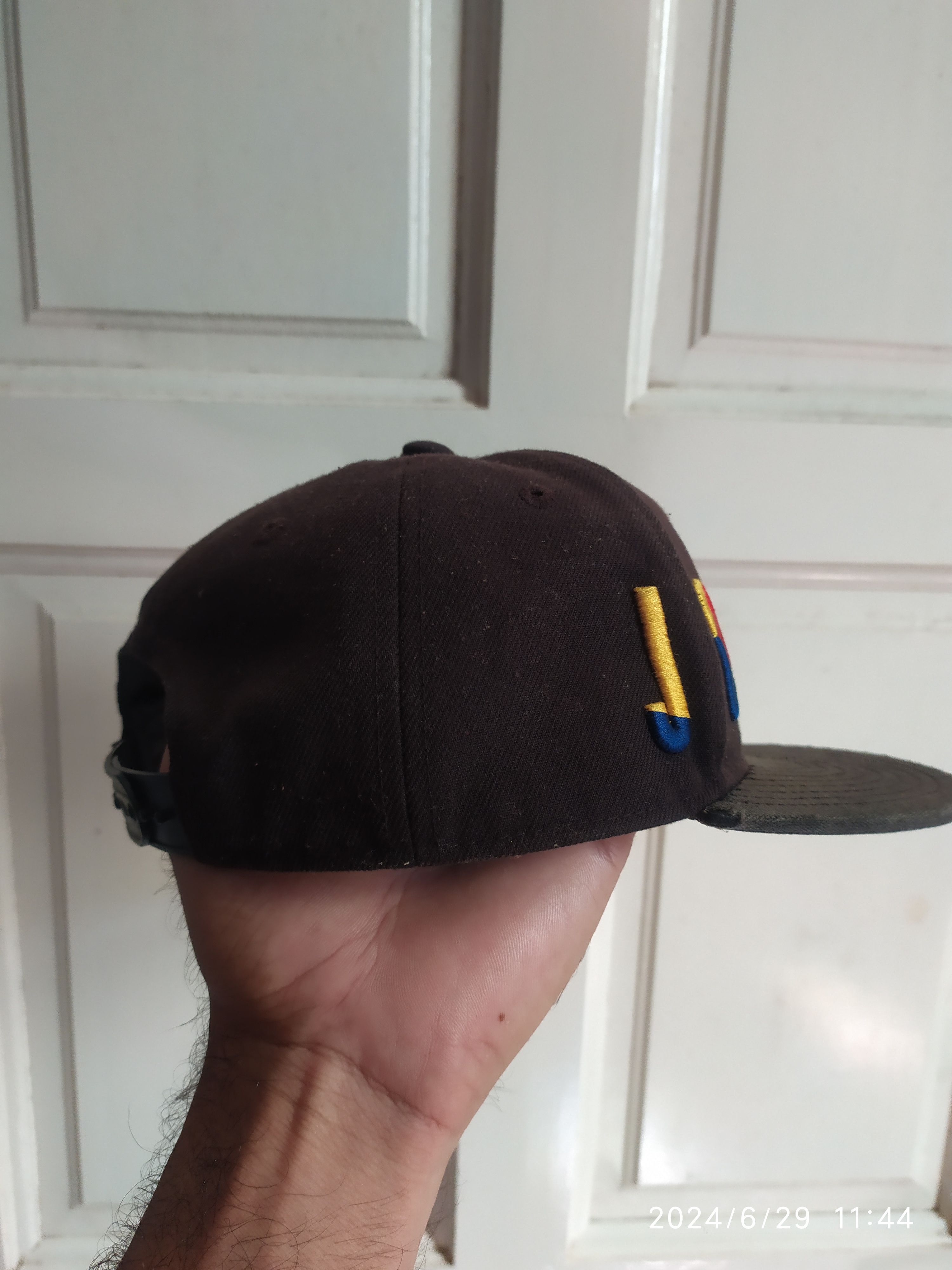 Jordan Brand Air Jordan multicolor cap very rare logo Size ONE SIZE - 3 Thumbnail