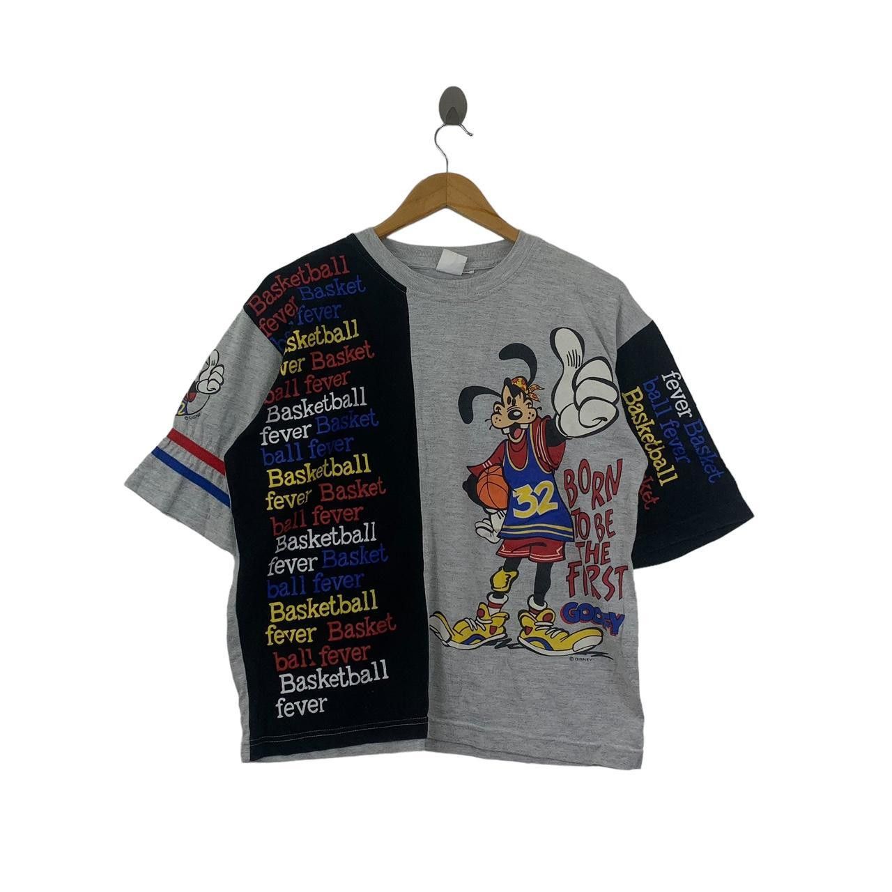 Vintage GOOFY BASKETBALL DISNEY Over Print Tee Shirt Top