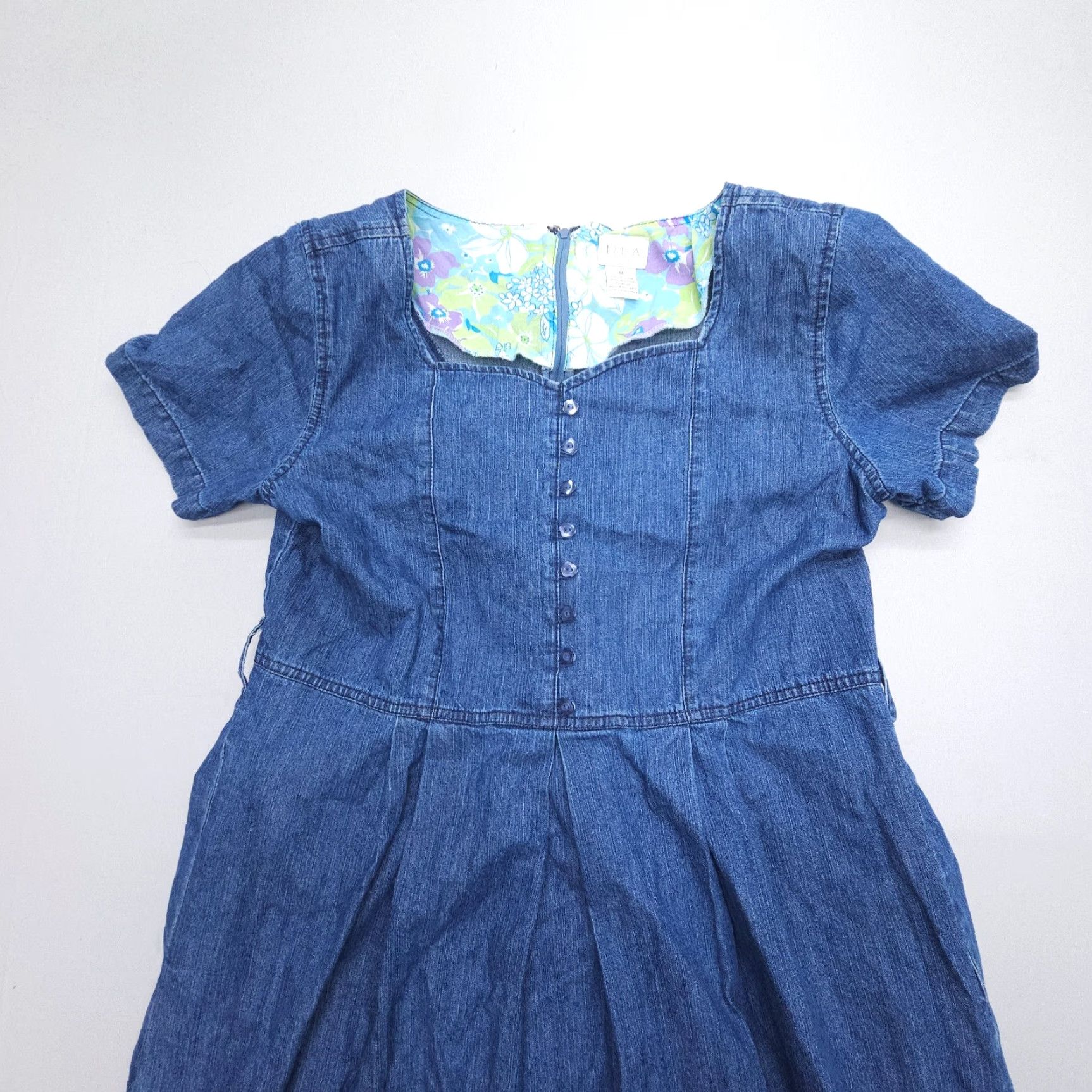 VINTAGE Erika Maxi Dress Denim Blue Collared Button Front A-Line 90s Women  M Medium Short