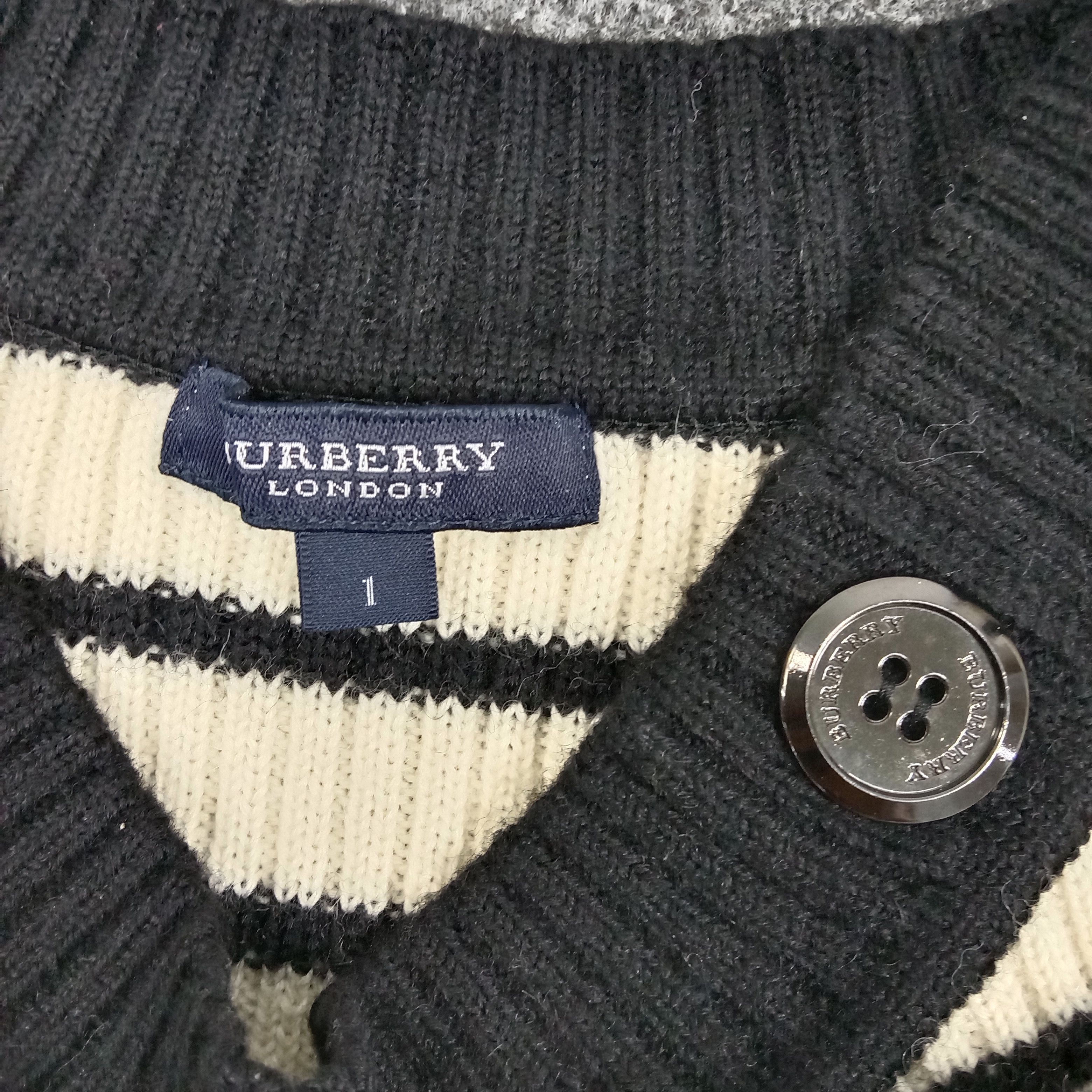 Burberry × Vintage Burberry London Striped Blouse Tshirt Size XXS / US 00 / IT 34 - 3 Thumbnail