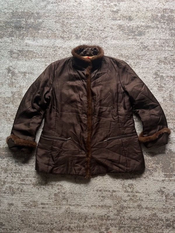 Burberry Burberry Sz 46 / XL 96% Silk Jacket Plaid Lining Size XL / US 12-14 / IT 48-50 - 8 Thumbnail